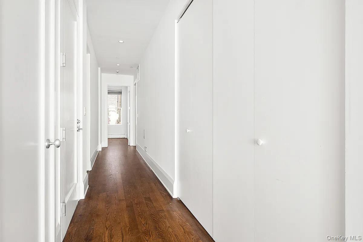 #8 photo, 102 Fulton Street, マンハッタン New York (Manhattan) , NY 10038