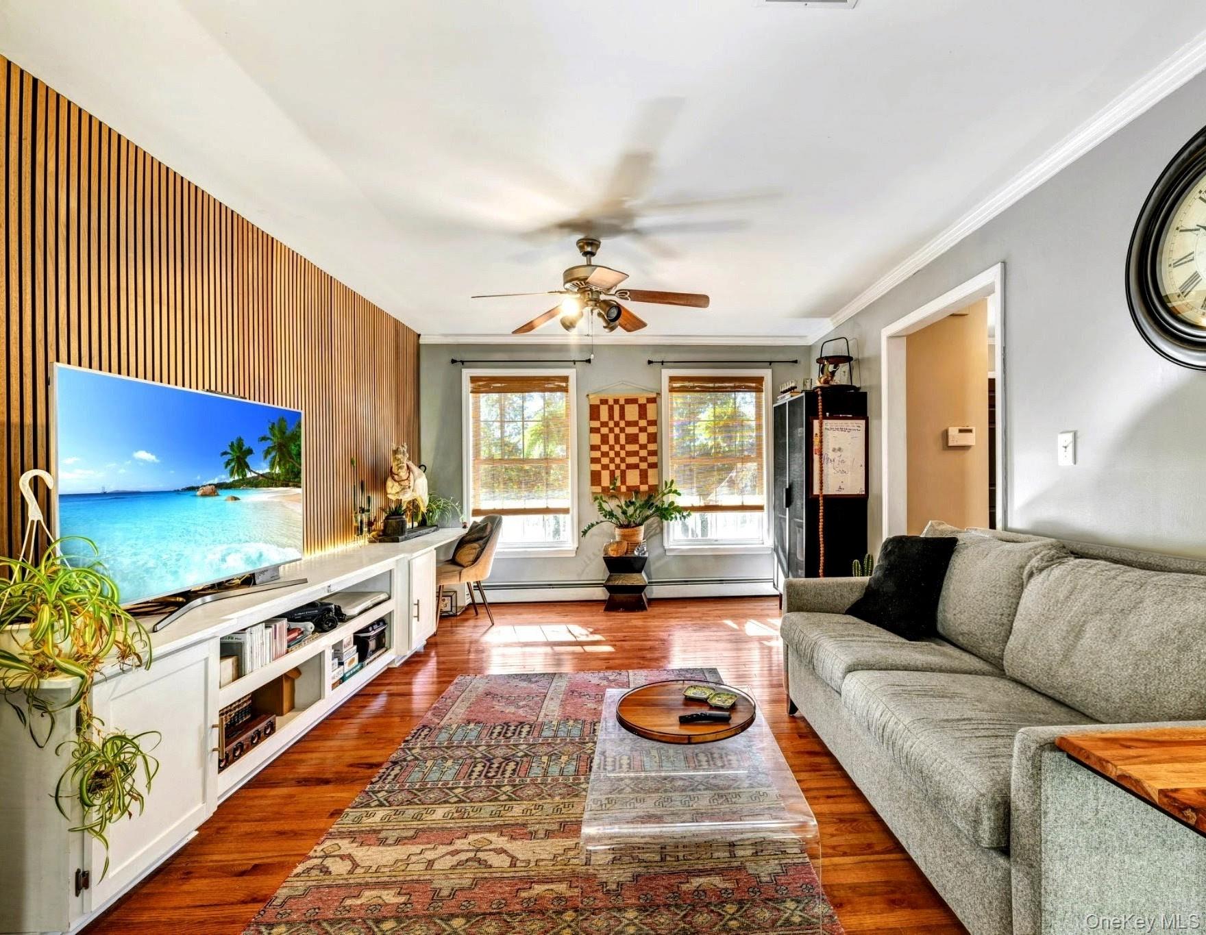 #13 photo, 557 Oregon Trail, Walker Valley , NY 12566