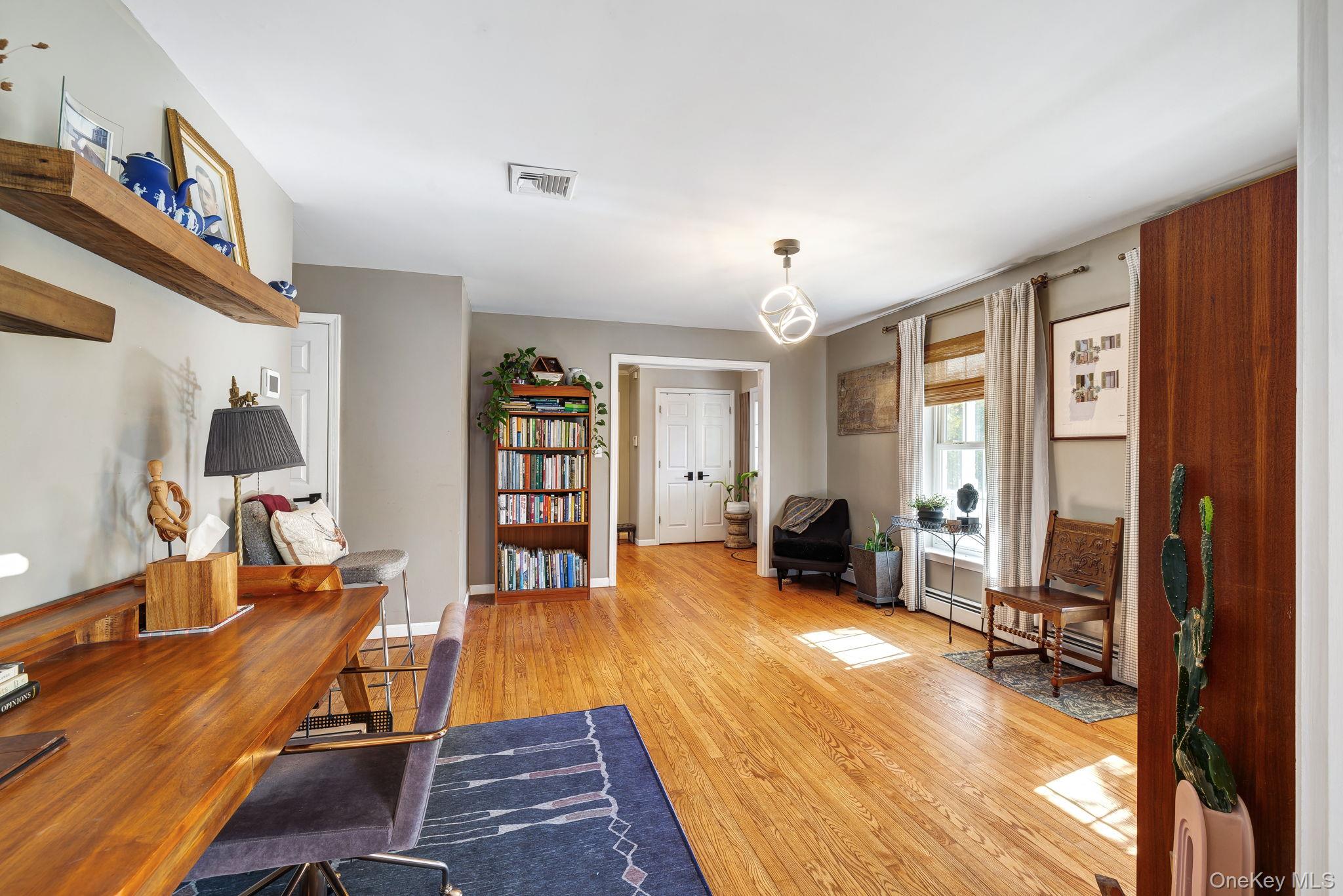 #7 photo, 557 Oregon Trail, Walker Valley , NY 12566