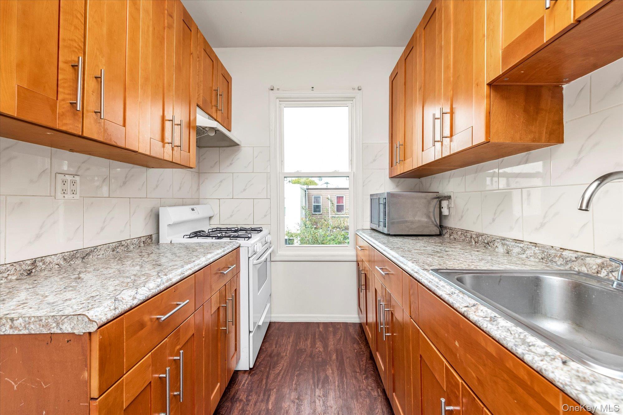 #5 photo, 91-28 89th Street, Woodhaven , NY 11421