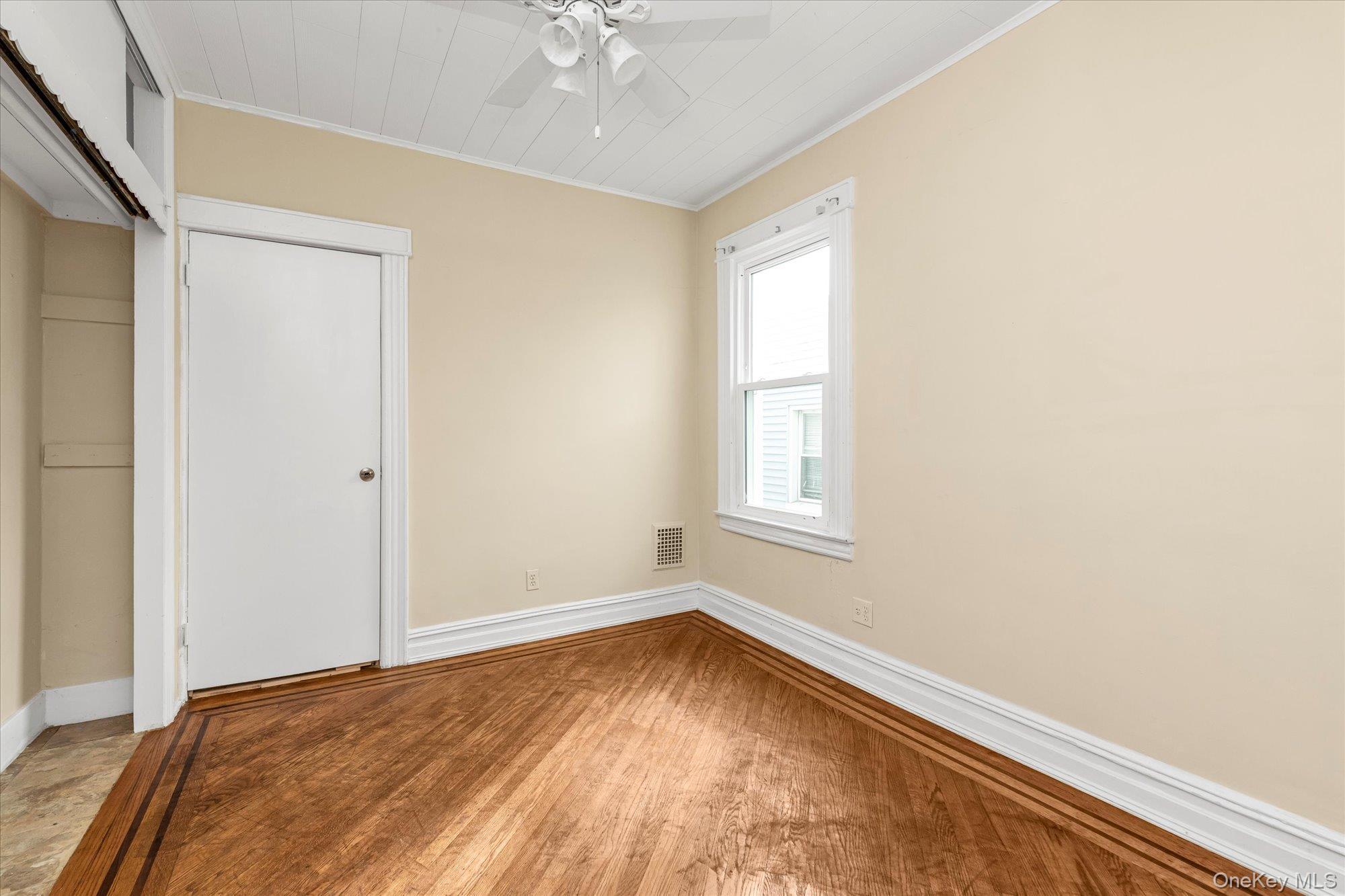 #9 photo, 91-28 89th Street, Woodhaven , NY 11421