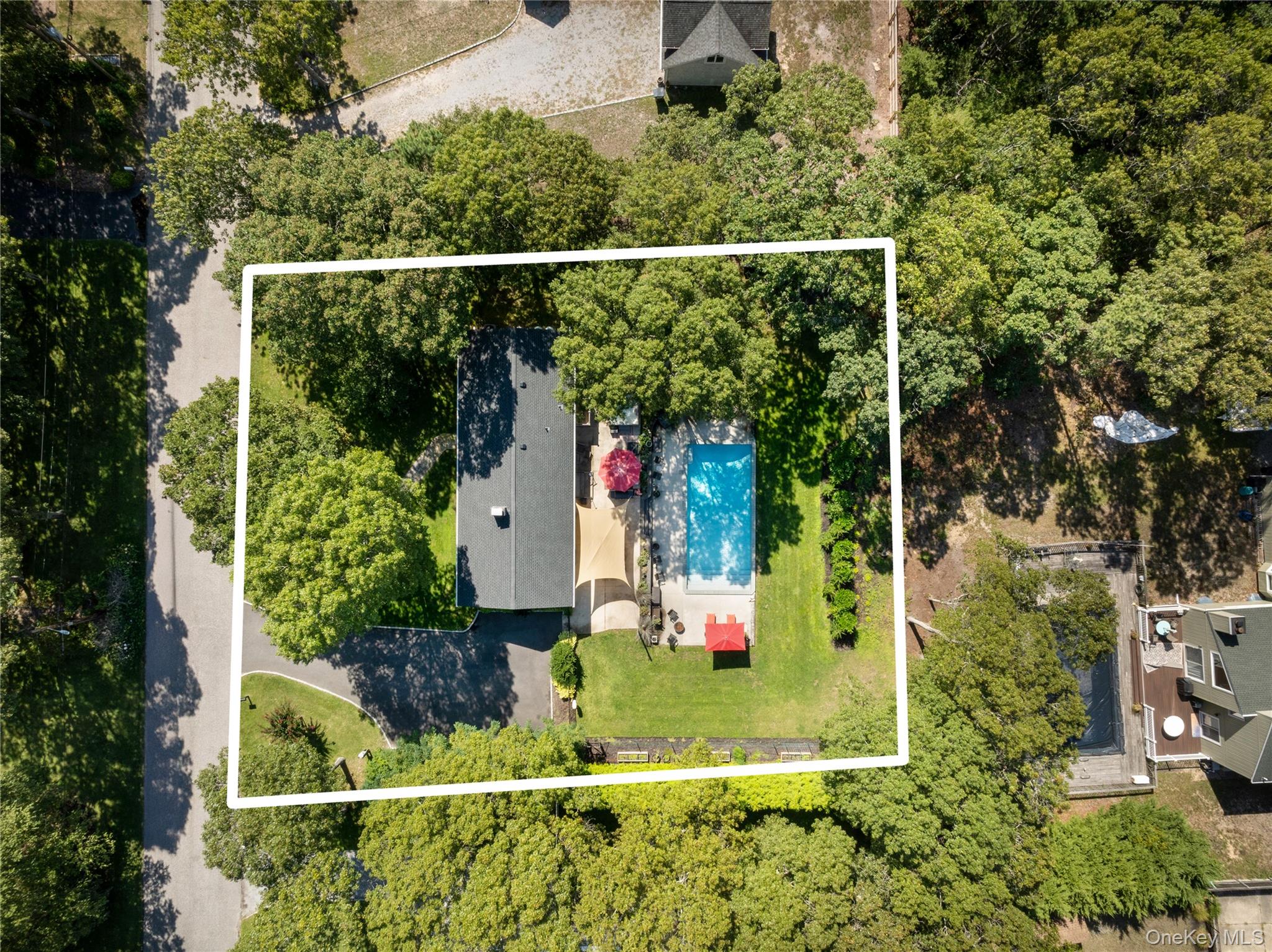 #10 photo, 8 Foxboro Road, サフォーク郡 Hampton Bays , NY 11946