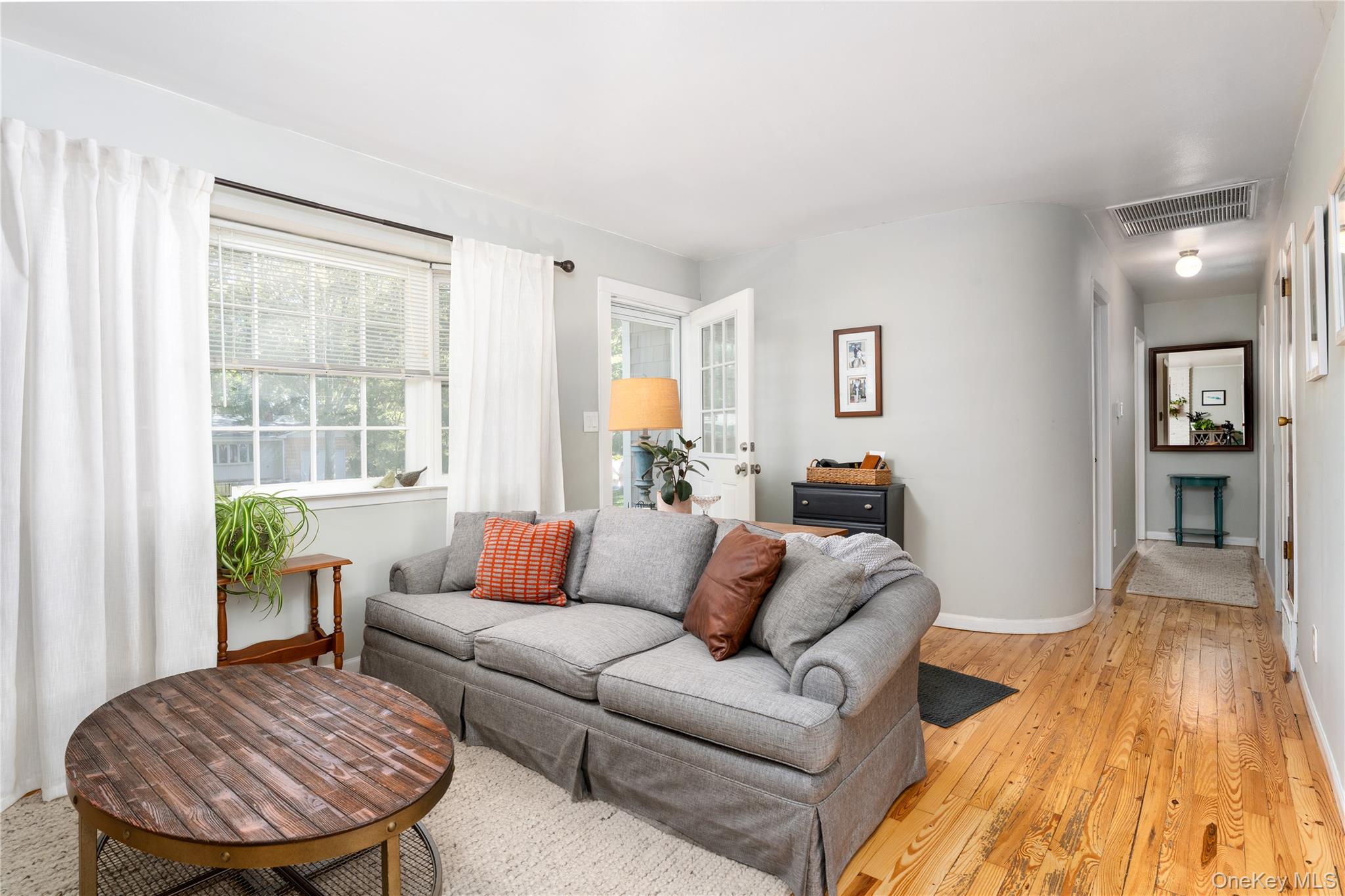 #14 photo, 8 Foxboro Road, サフォーク郡 Hampton Bays , NY 11946