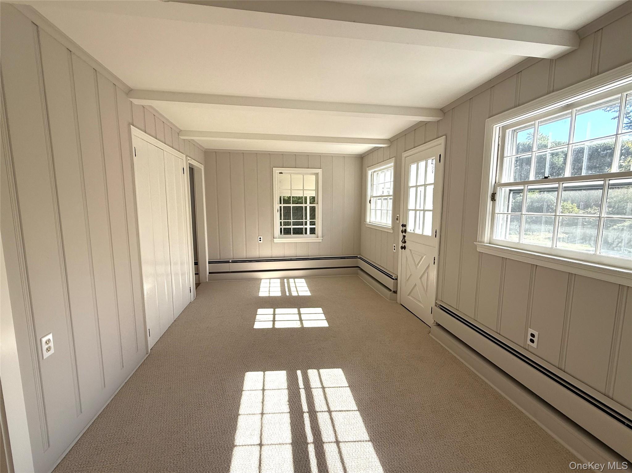 #12 photo, 35 La Rue Drive, サフォーク郡 Huntington , NY 11743