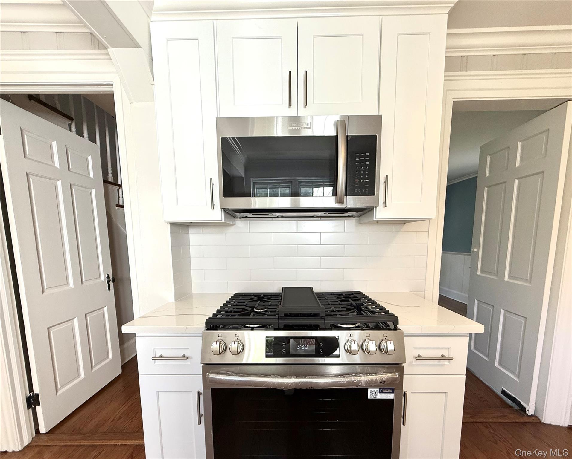 #6 photo, 35 La Rue Drive, サフォーク郡 Huntington , NY 11743