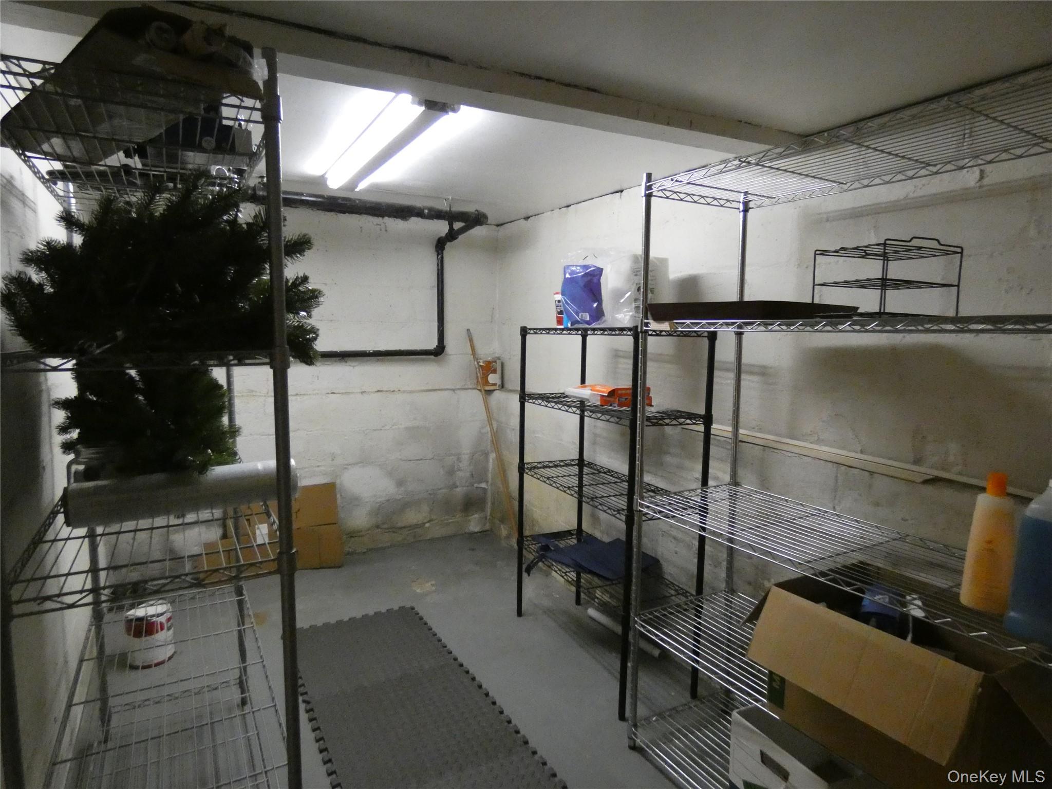 #17 photo, 7110 Kessel Street, クイーンズ区 Forest Hills , NY 11375