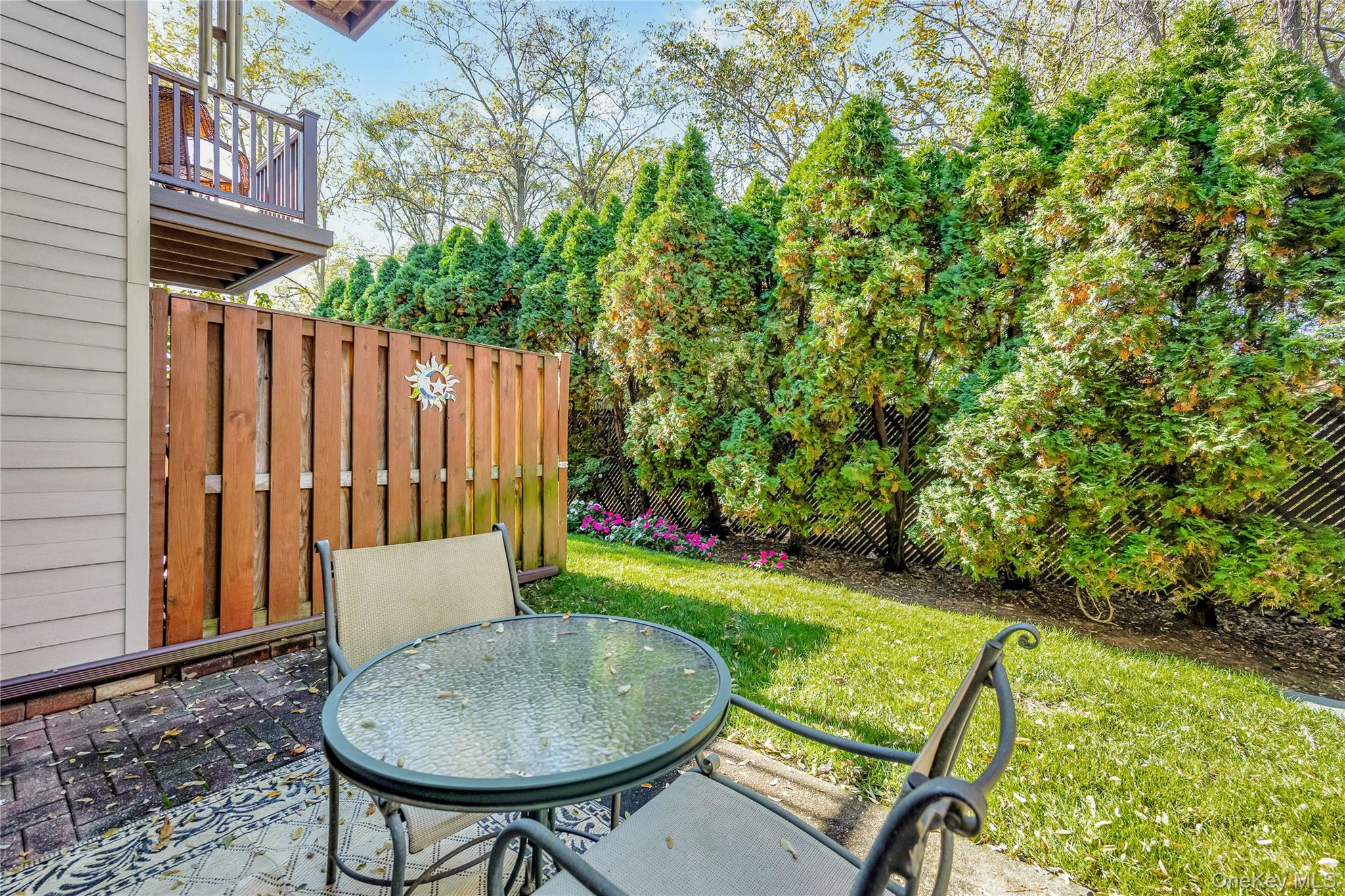 #20 photo, 22 Balsam Court, Wantagh , NY 11793