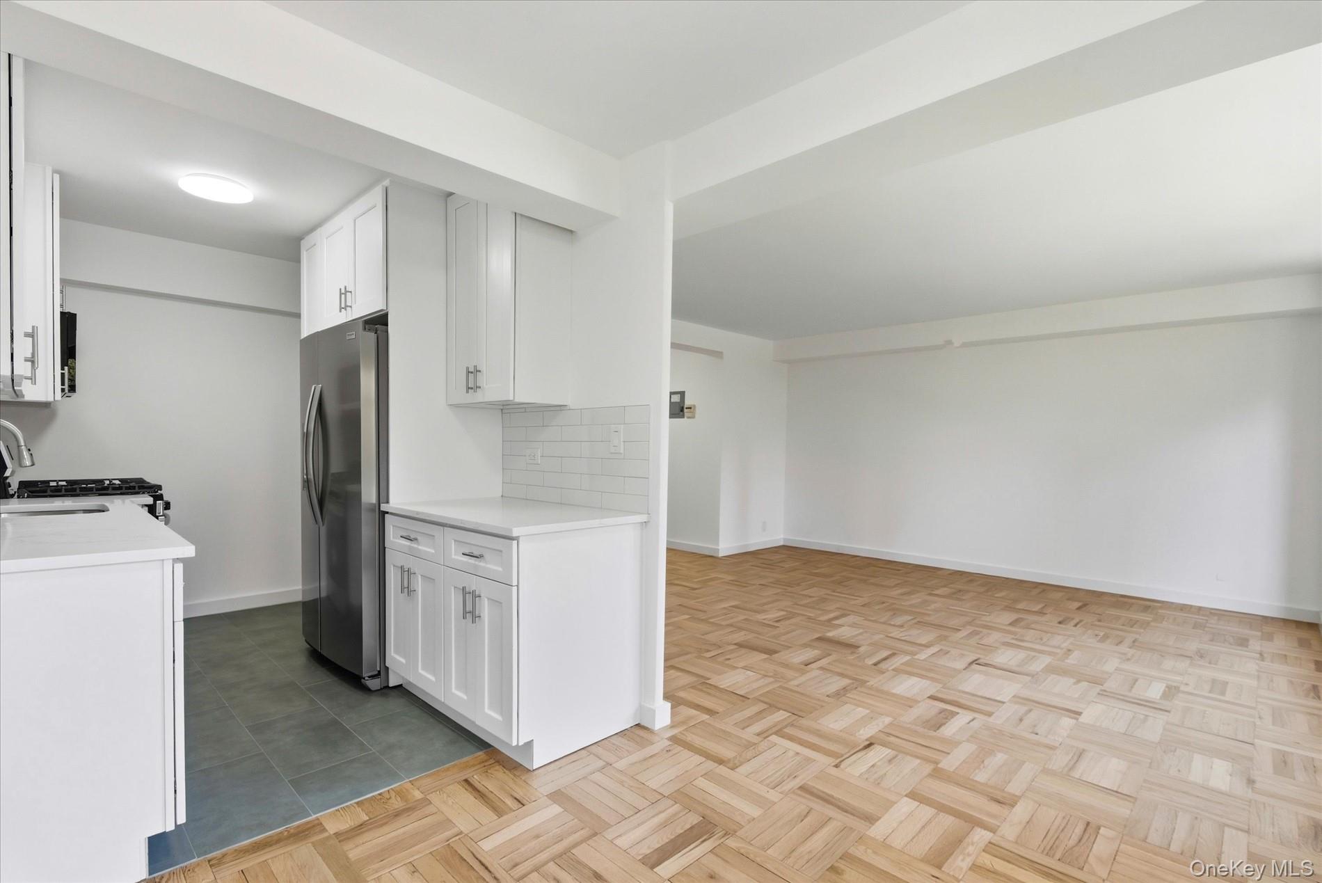 #6 photo, 21-15 34th Avenue, クイーンズ区 Astoria , NY 11106