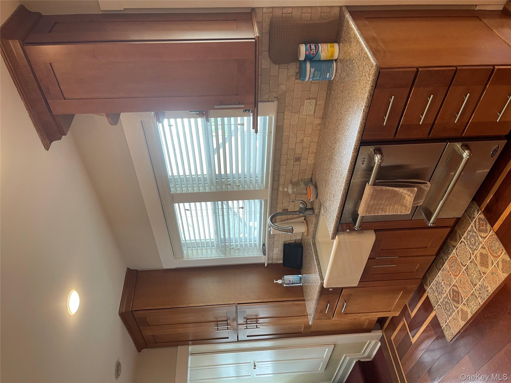 #5 photo, 20815 38th Avenue, Bayside , NY 11361