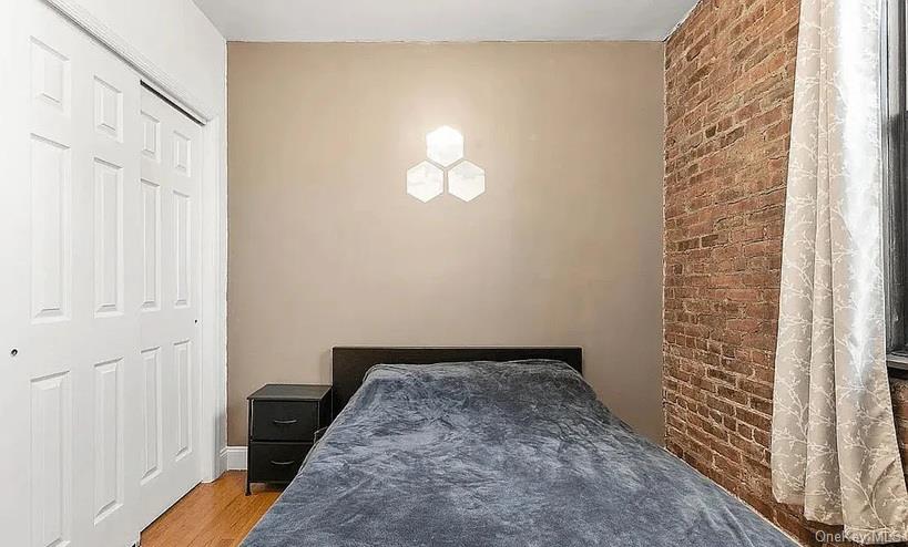 #7 photo, 21-37 33rd Street, クイーンズ区 Astoria , NY 11103