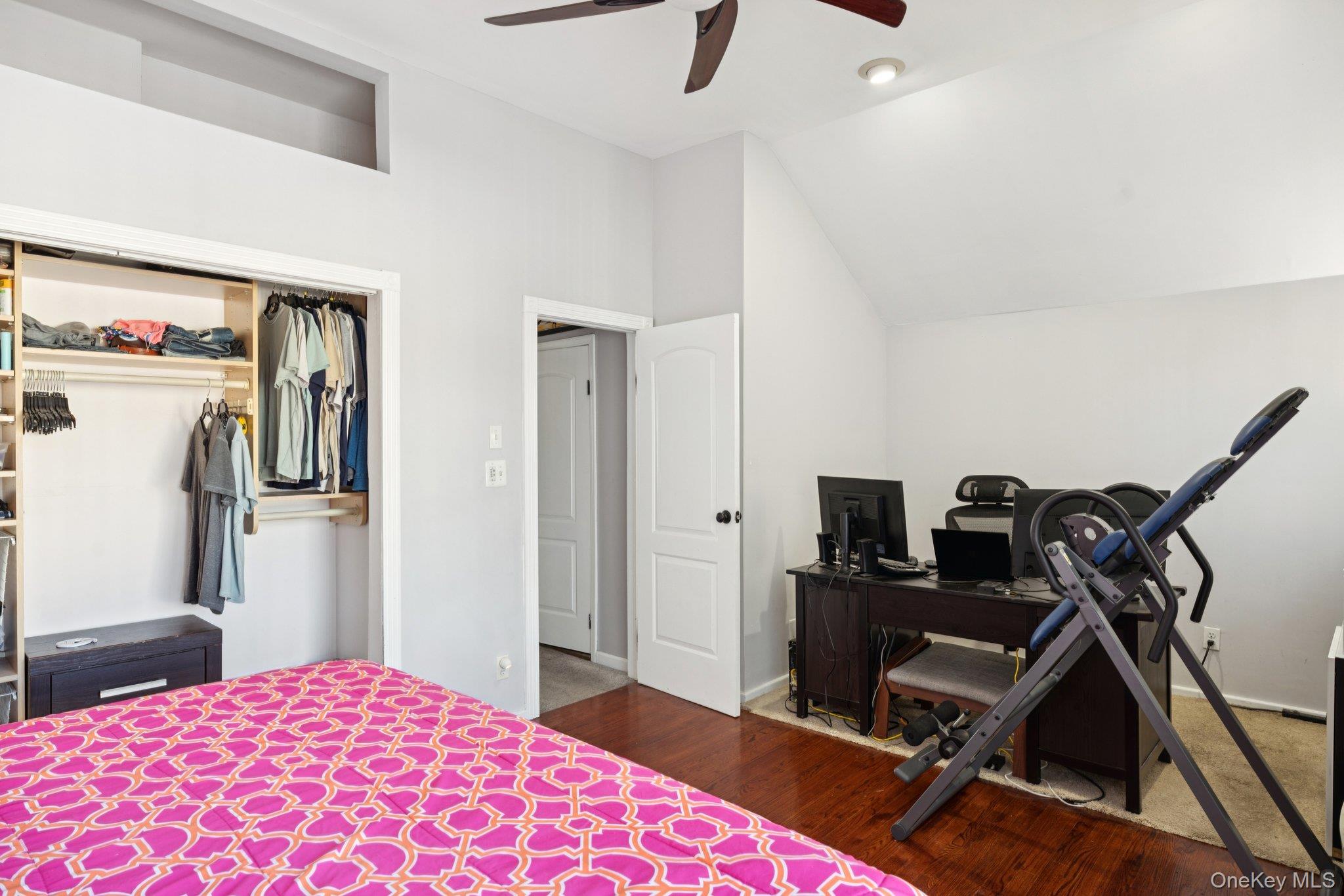 #17 photo, 31 Arthur Street, Baldwin , NY 11510