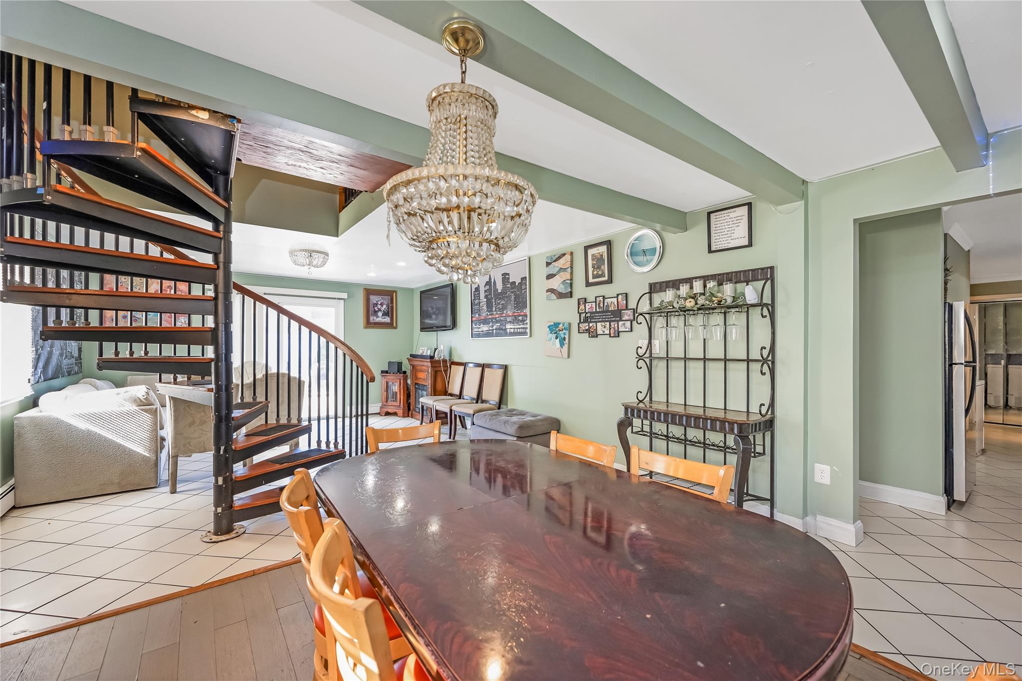 #6 photo, 58 Albatross Road, Levittown , NY 11756