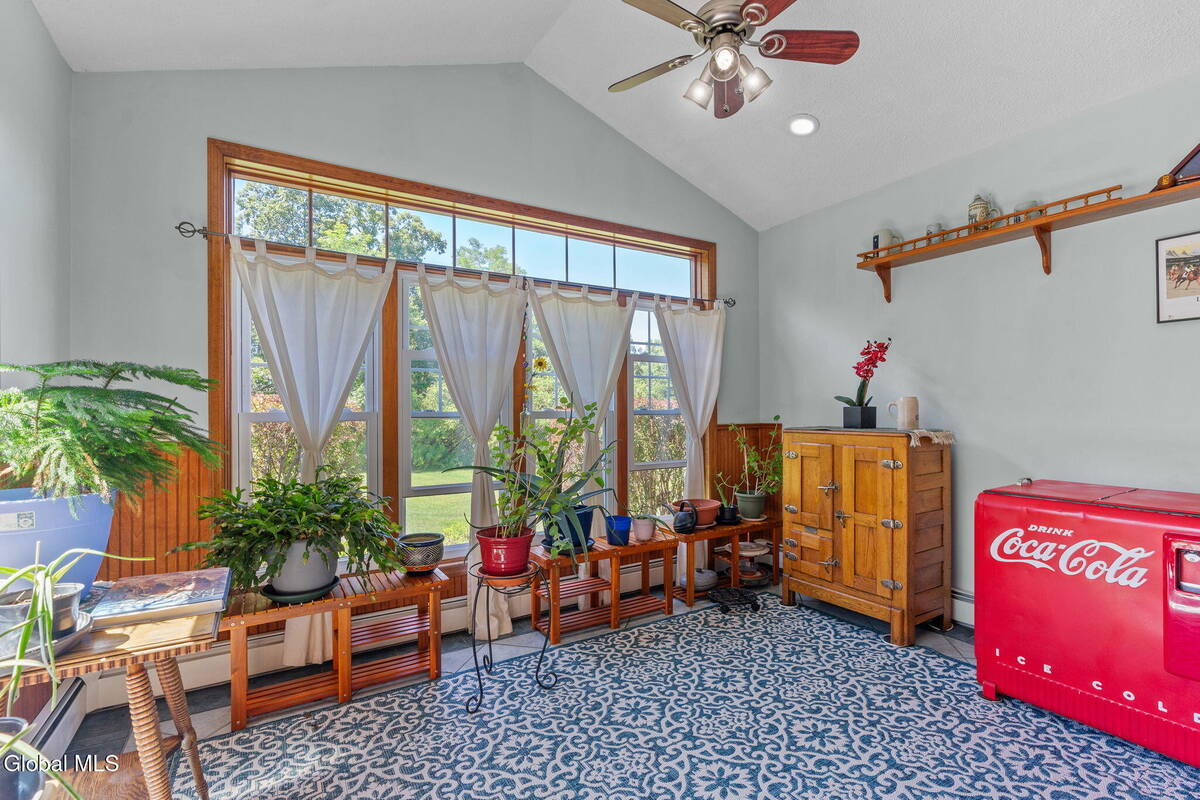 #23 photo, 6 Wayto Lane, Clifton Park , NY 12019