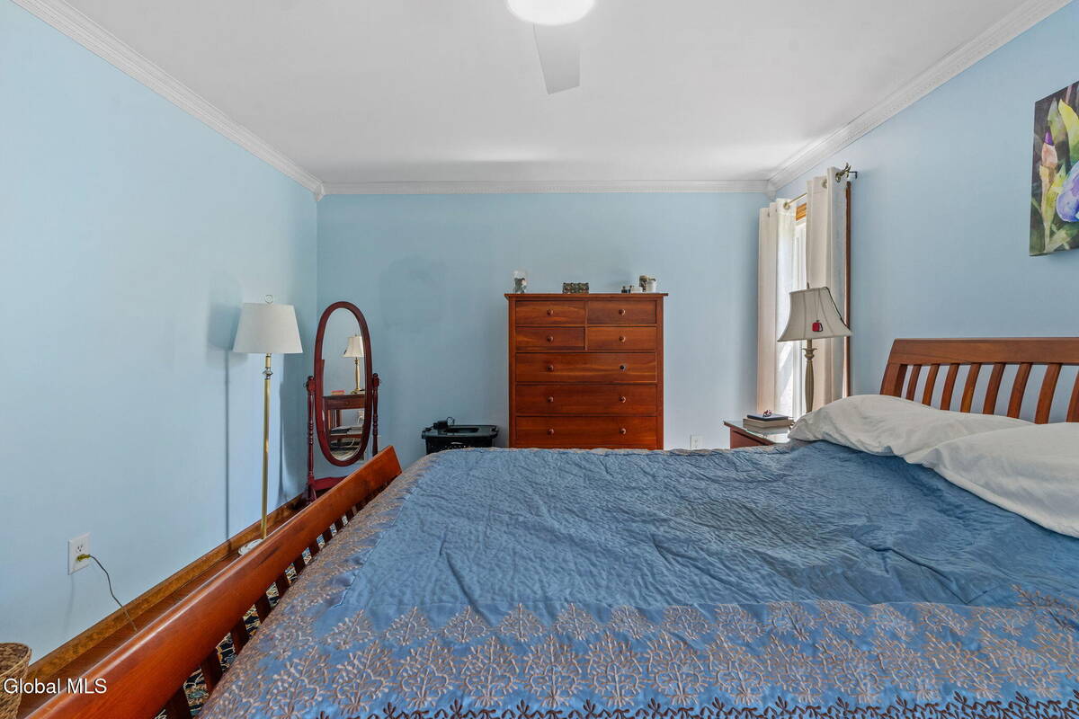 #33 photo, 6 Wayto Lane, Clifton Park , NY 12019