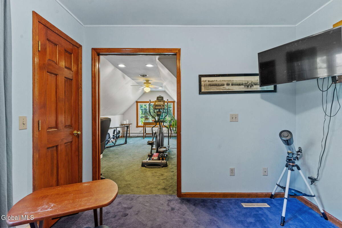 #42 photo, 6 Wayto Lane, Clifton Park , NY 12019