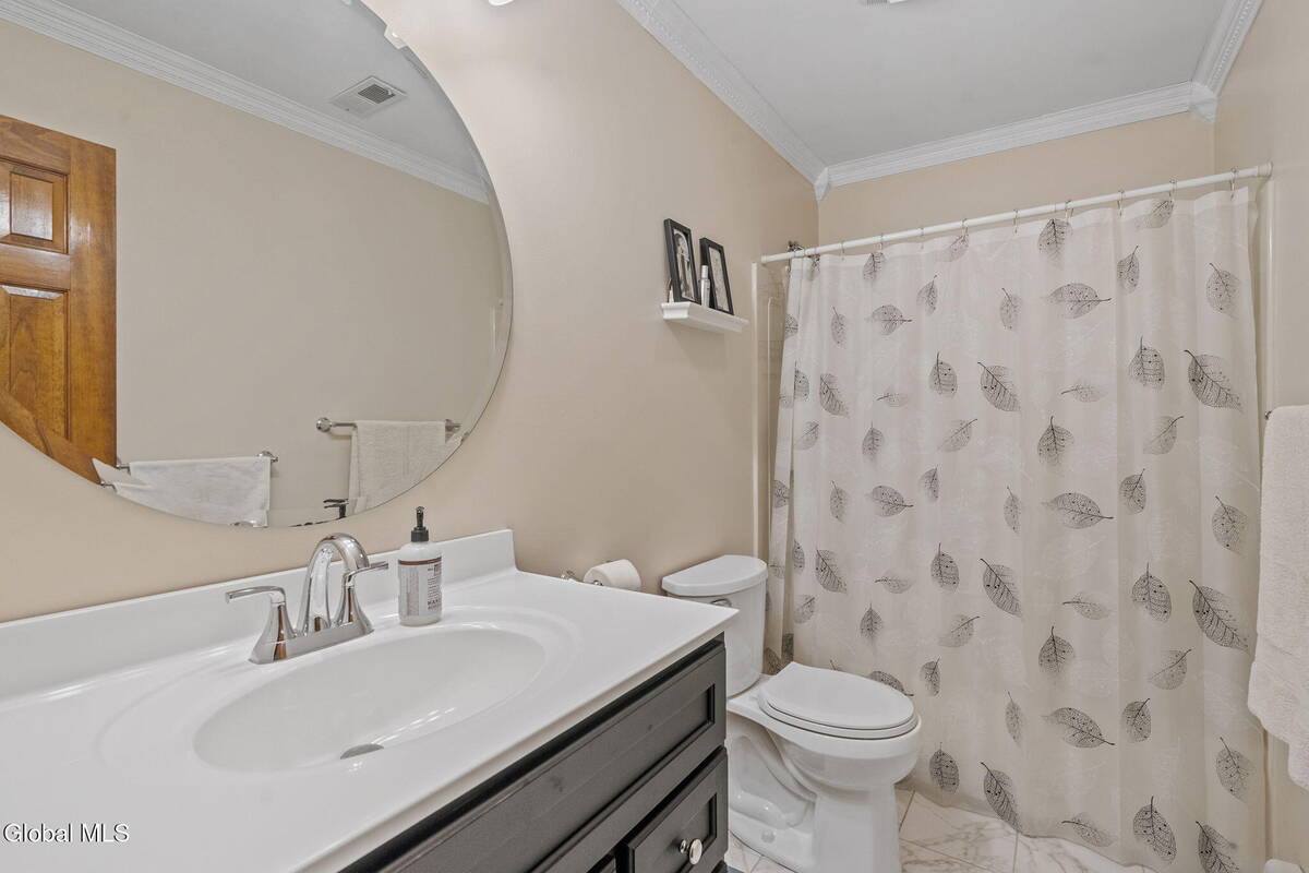 #50 photo, 6 Wayto Lane, Clifton Park , NY 12019