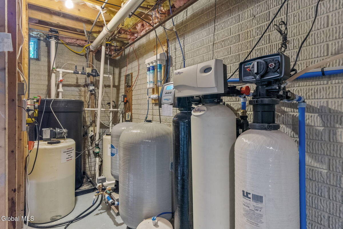 #57 photo, 6 Wayto Lane, Clifton Park , NY 12019