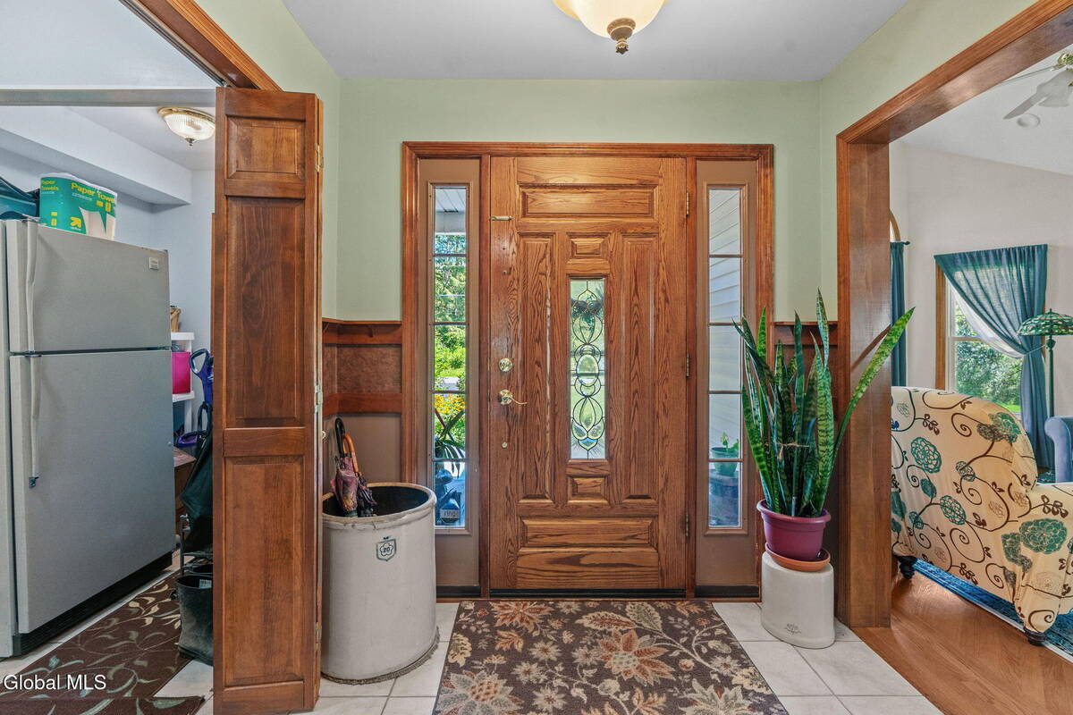 #6 photo, 6 Wayto Lane, Clifton Park , NY 12019