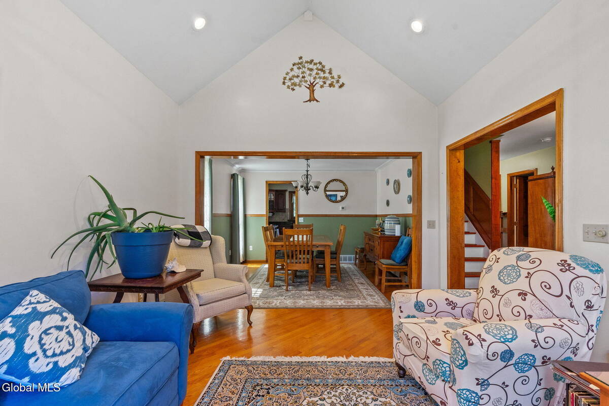 #8 photo, 6 Wayto Lane, Clifton Park , NY 12019