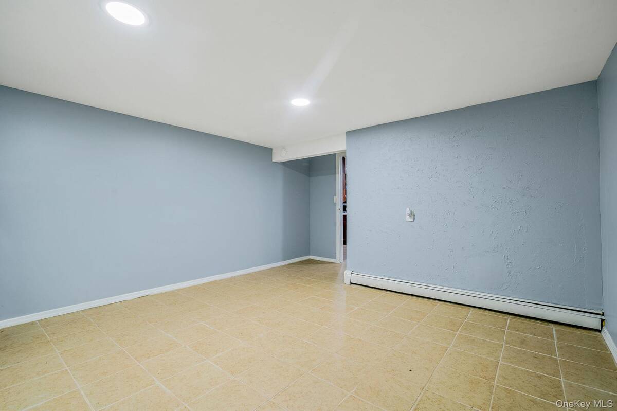 #25 photo, 55 Clifton Place, Port Jefferson Station , NY 11776