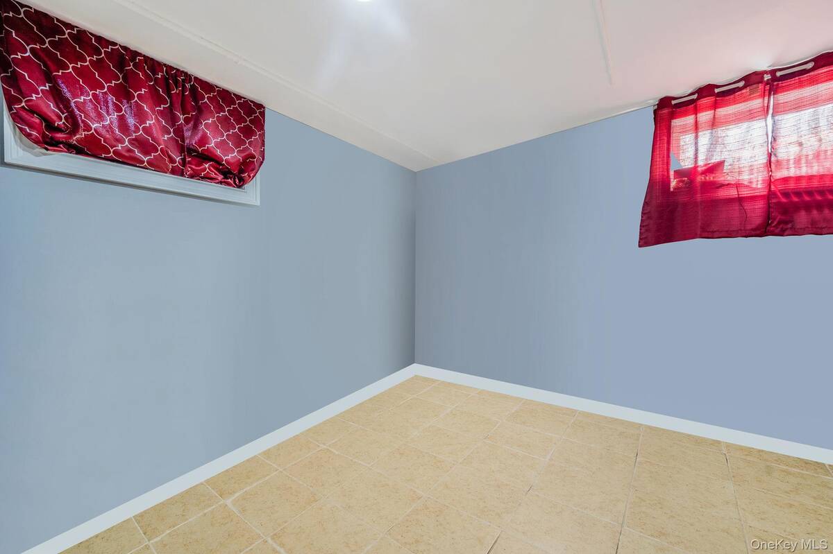 #29 photo, 55 Clifton Place, Port Jefferson Station , NY 11776