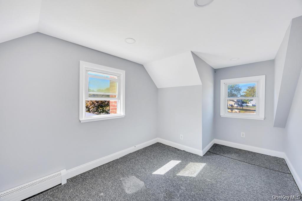 #27 photo, 358 Eastwood Boulevard, サフォーク郡 Centereach , NY 11720