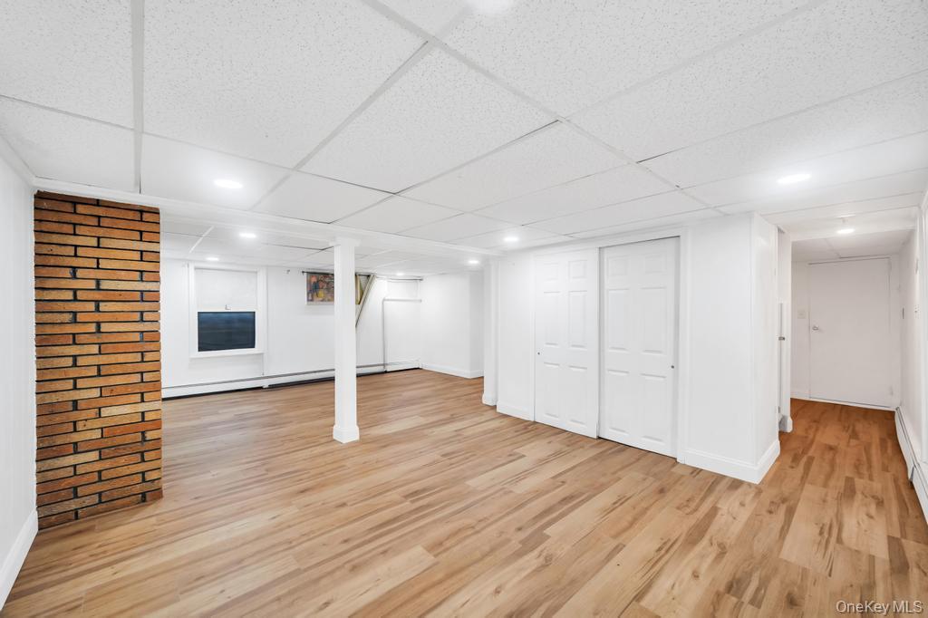 #29 photo, 358 Eastwood Boulevard, サフォーク郡 Centereach , NY 11720