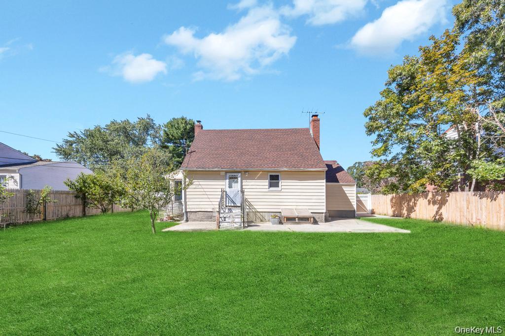 #5 photo, 358 Eastwood Boulevard, サフォーク郡 Centereach , NY 11720