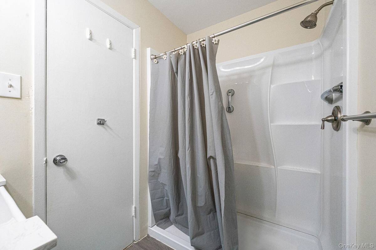 #12 photo, 63 Rocky Point Yaphank Road, #80, サフォーク郡 Rocky Point , NY 11778