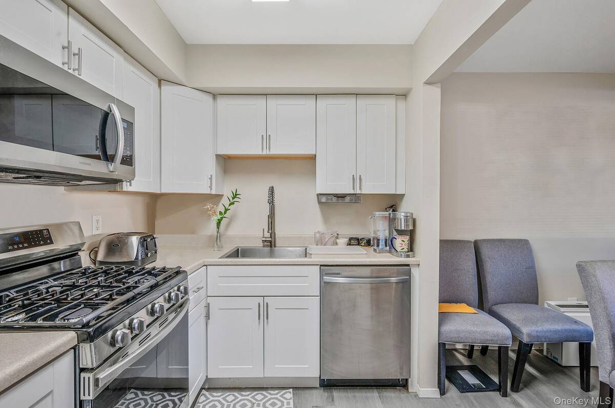 #8 photo, 63 Rocky Point Yaphank Road, #80, サフォーク郡 Rocky Point , NY 11778