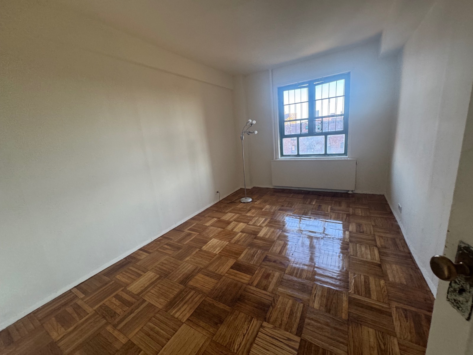 #13 photo, 1925 MCGraw Ave, #8F, ブロンクス区 Parkchester , NY 10462