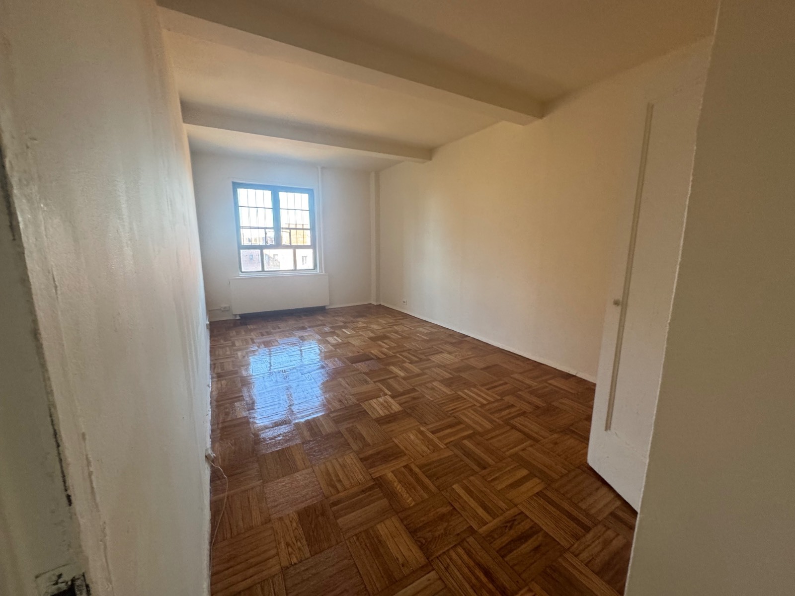 #16 photo, 1925 MCGraw Ave, #8F, ブロンクス区 Parkchester , NY 10462