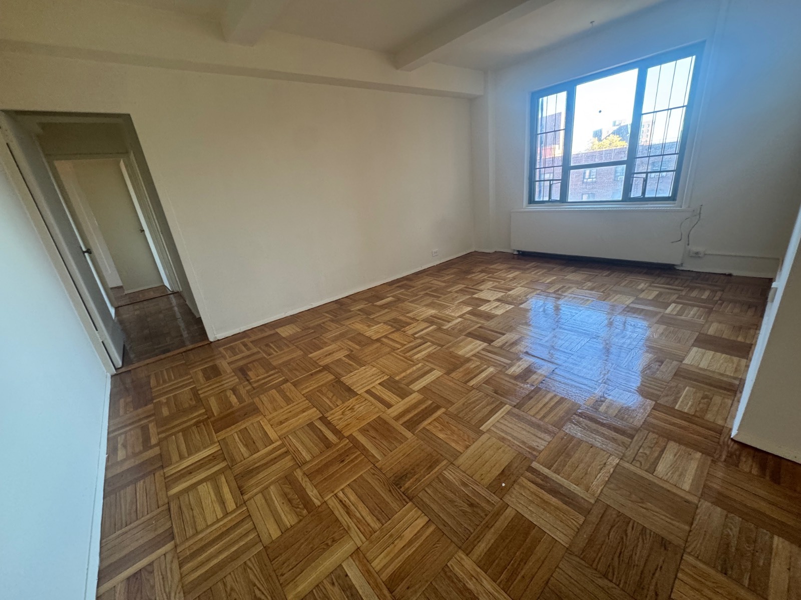 #8 photo, 1925 MCGraw Ave, #8F, ブロンクス区 Parkchester , NY 10462