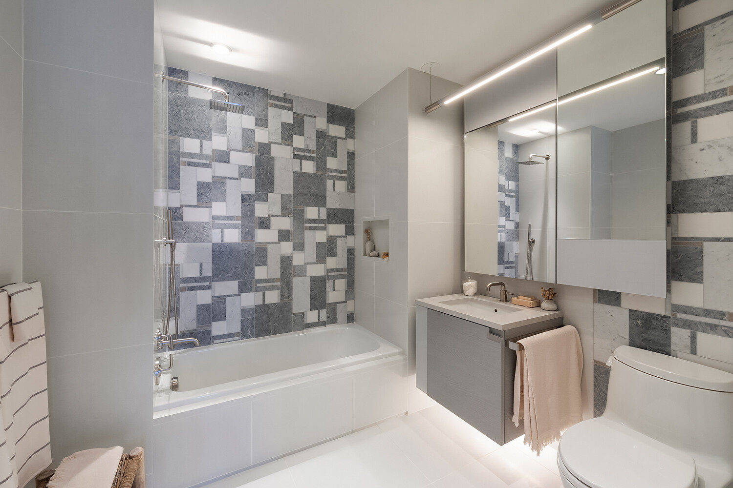 #9 photo, 1 CITY Point, Downtown Brooklyn , NY 11201