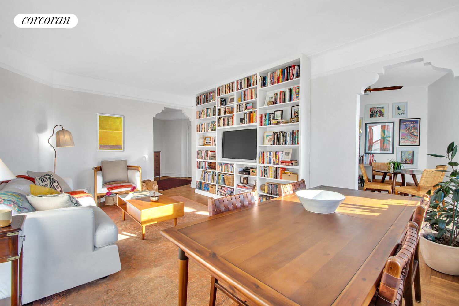 #1 photo, 570 WESTMINSTER Road, ブルックリン区 Ditmas Park , NY 11230