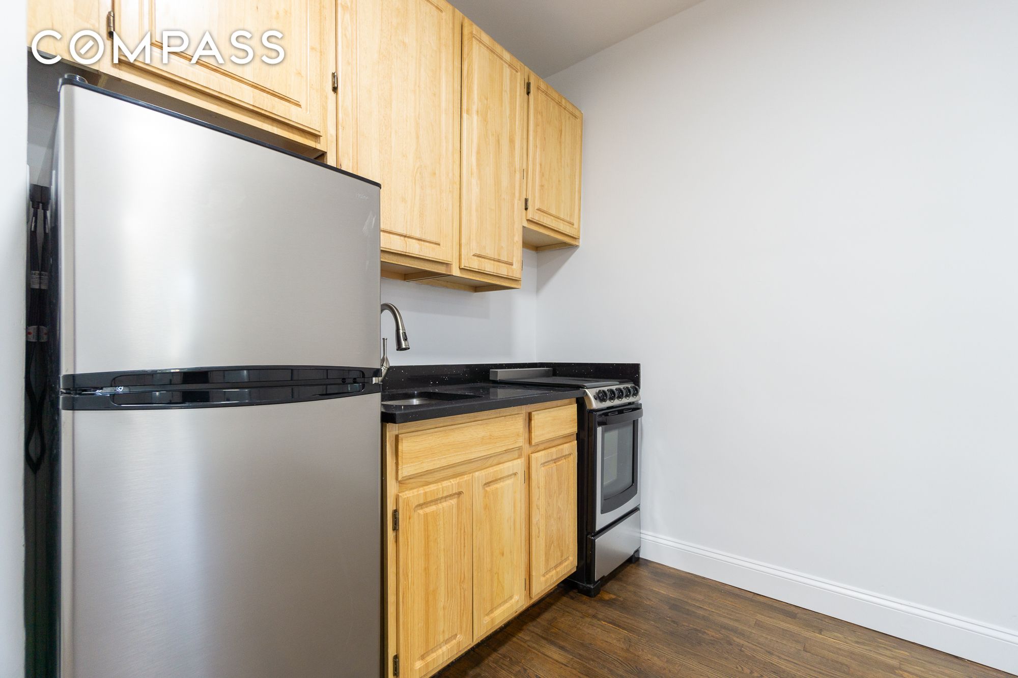 #10 photo, New York City, マンハッタン East Village , NY 10003