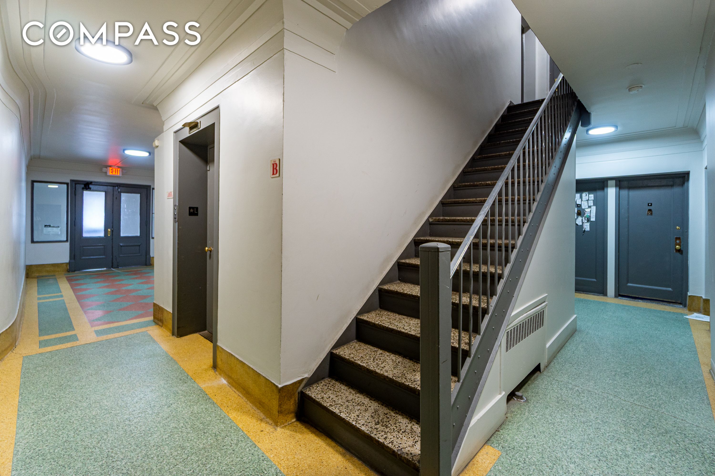 #14 photo, New York City, マンハッタン East Village , NY 10003