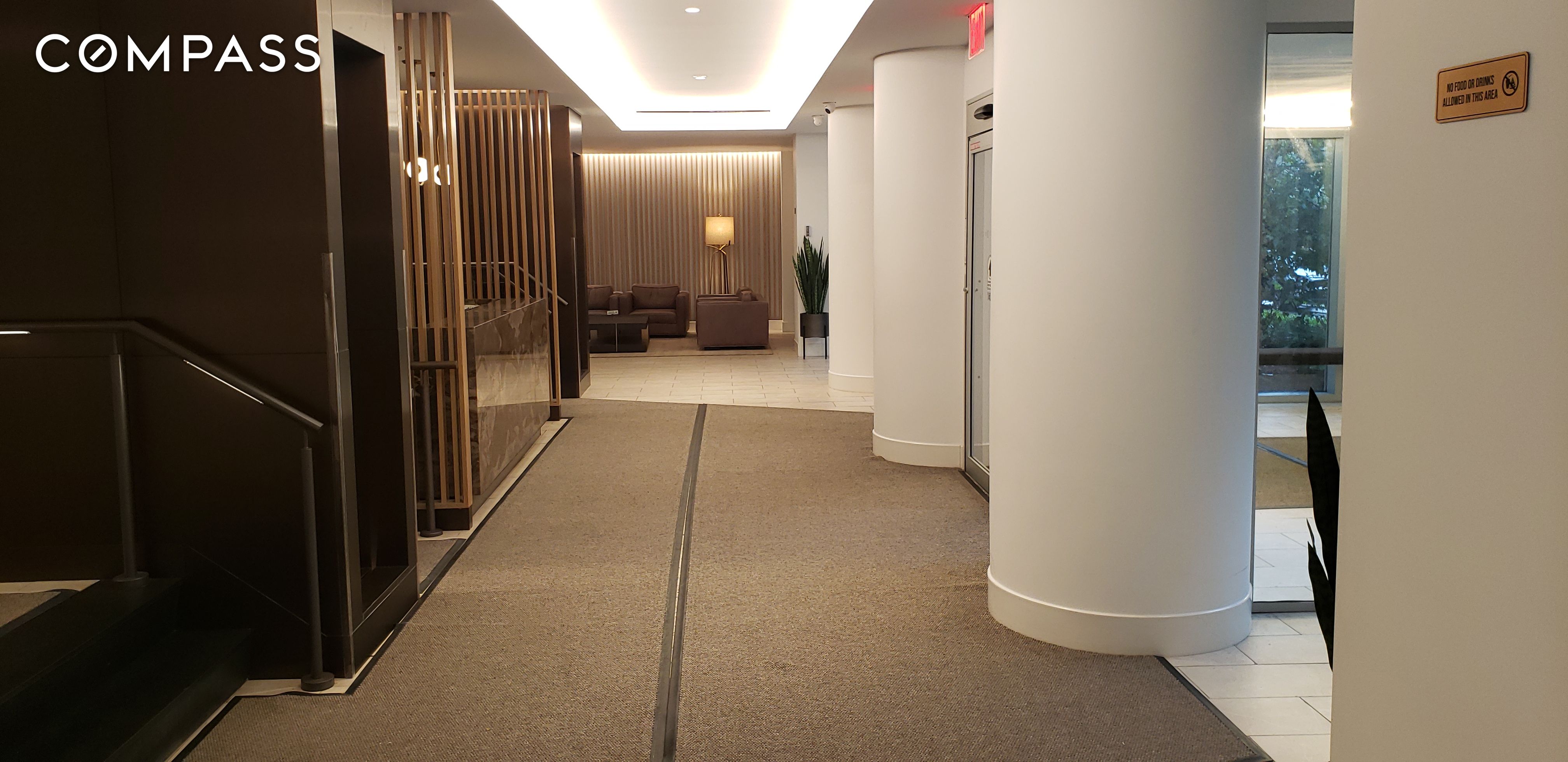 #12 photo, 70-25 Yellowstone Boulevard, クイーンズ区 Forest Hills , NY 11375