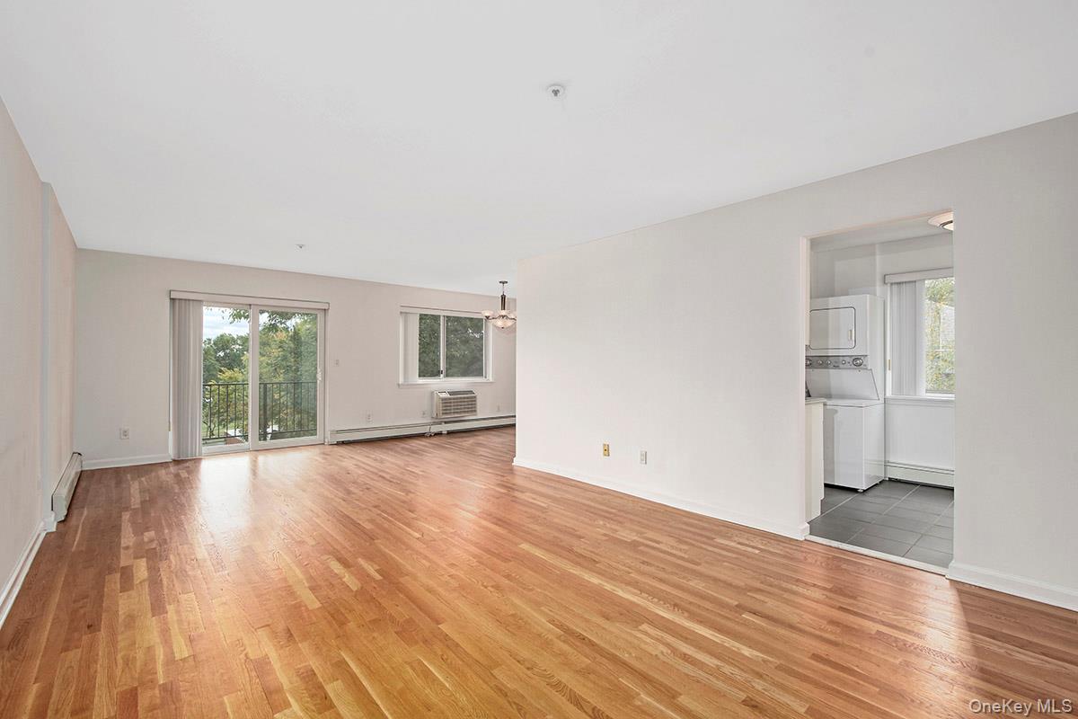 #18 photo, 300 Livingston Avenue, Mamaroneck , NY 10543