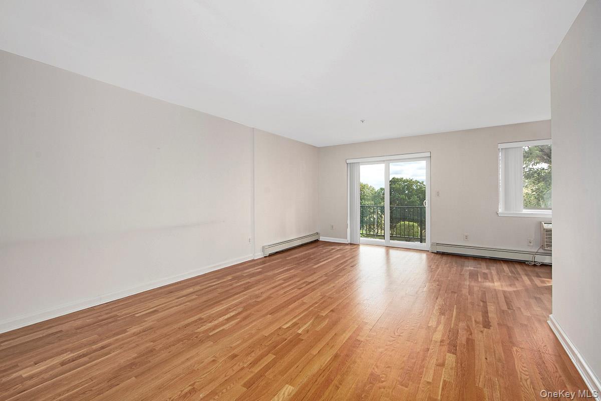 #19 photo, 300 Livingston Avenue, Mamaroneck , NY 10543