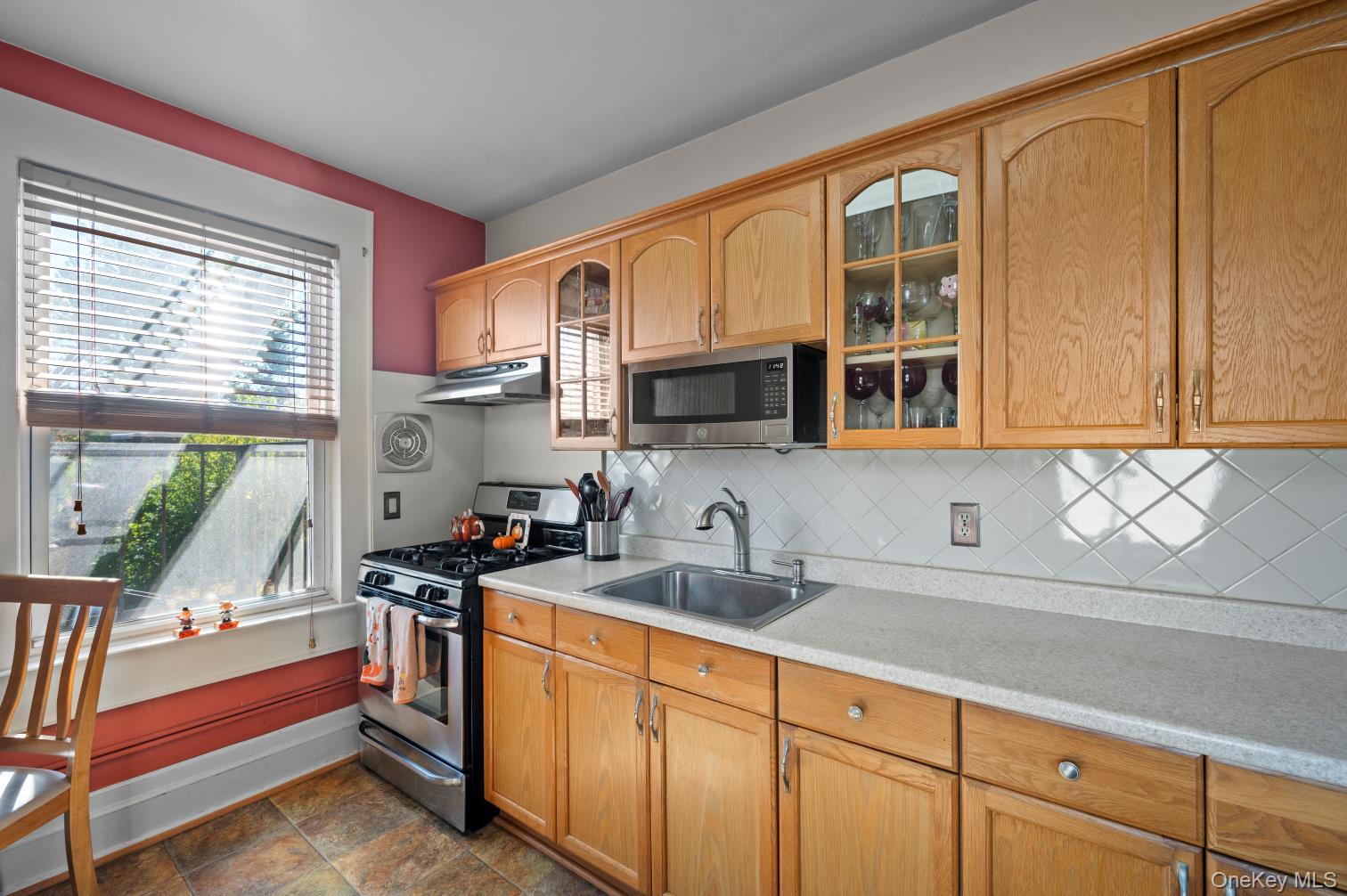 #20 photo, 52 Lafayette Street, New Rochelle , NY 10805