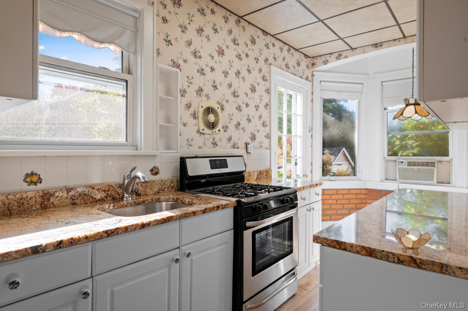 #5 photo, 52 Lafayette Street, New Rochelle , NY 10805