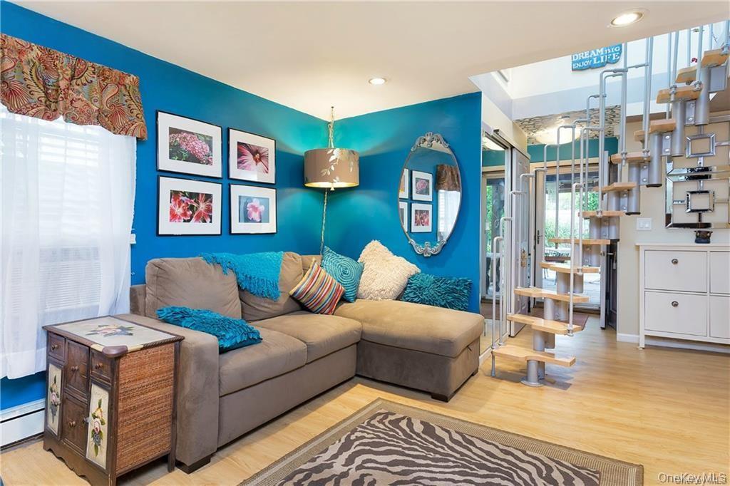 #3 photo, 18 Valley Road, Katonah , NY 10536