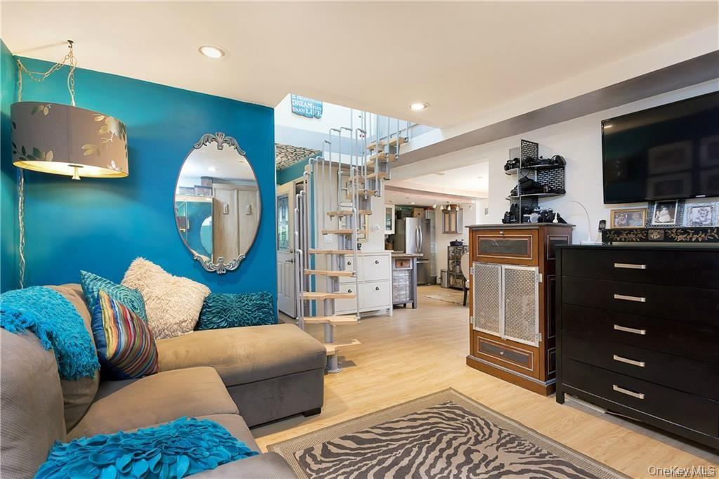 #4 photo, 18 Valley Road, Katonah , NY 10536