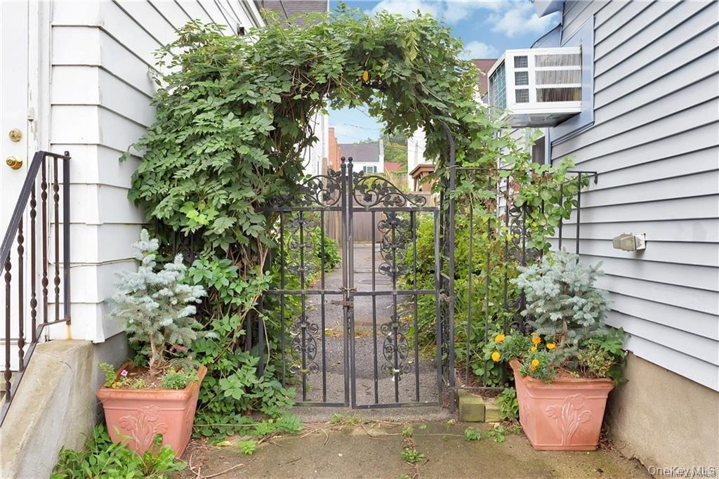 #5 photo, 18 Valley Road, Katonah , NY 10536