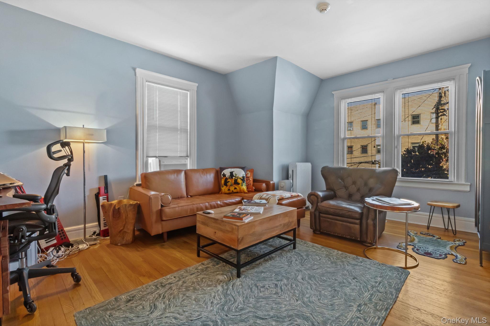 #8 photo, 108 Van Guilder Avenue, New Rochelle , NY 10801