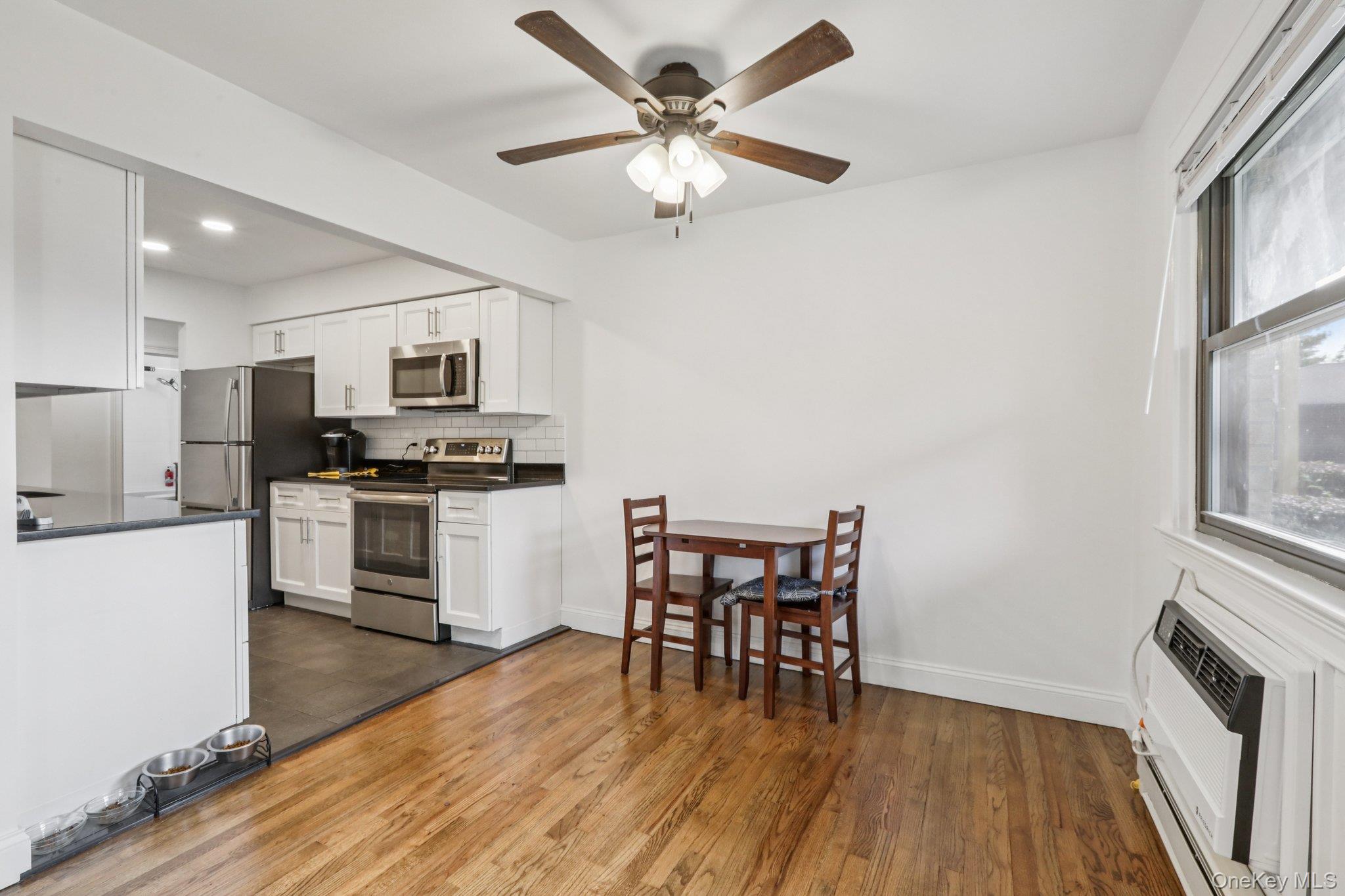 #16 photo, 2 Germonds Village, Bardonia , NY 10954