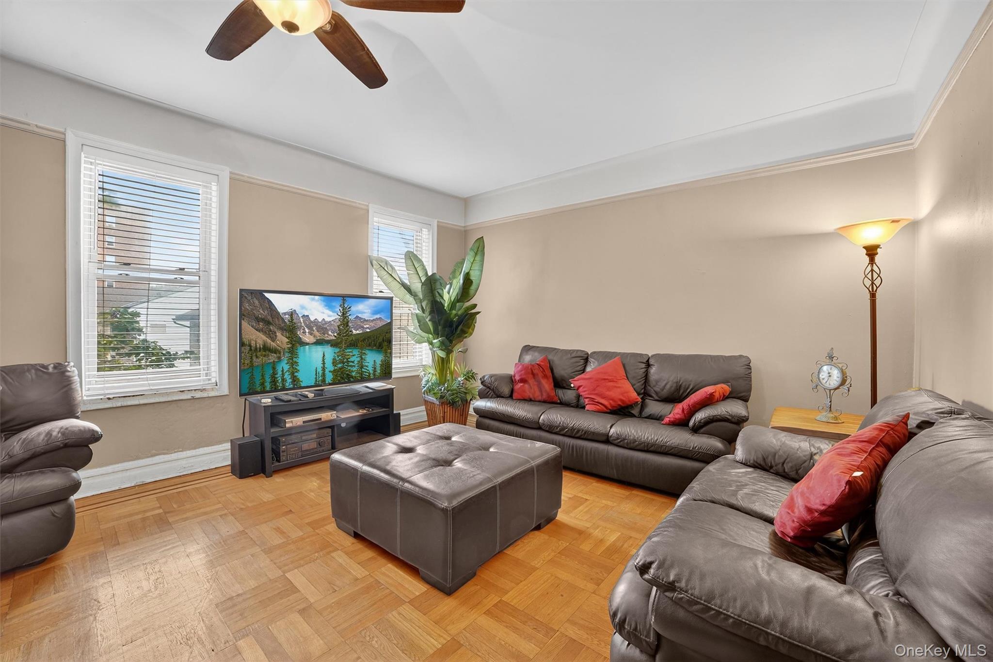 #7 photo, 219 Bronx River Road, Yonkers , NY 10704