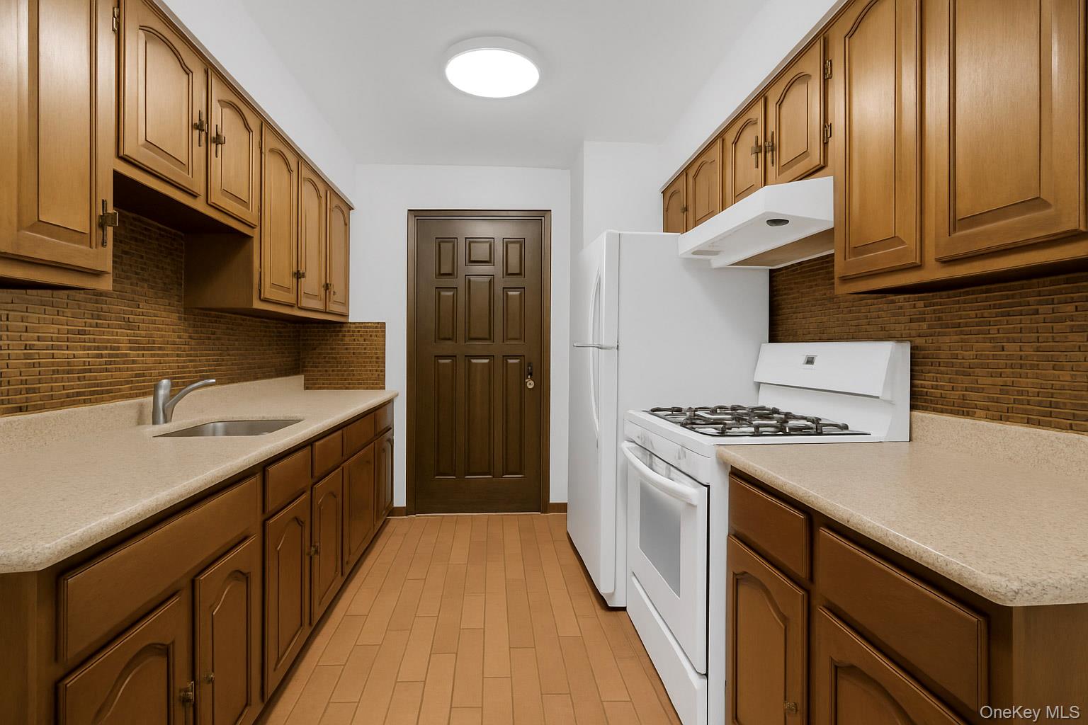 #8 photo, 117 Mountaindale Road, Yonkers , NY 10710