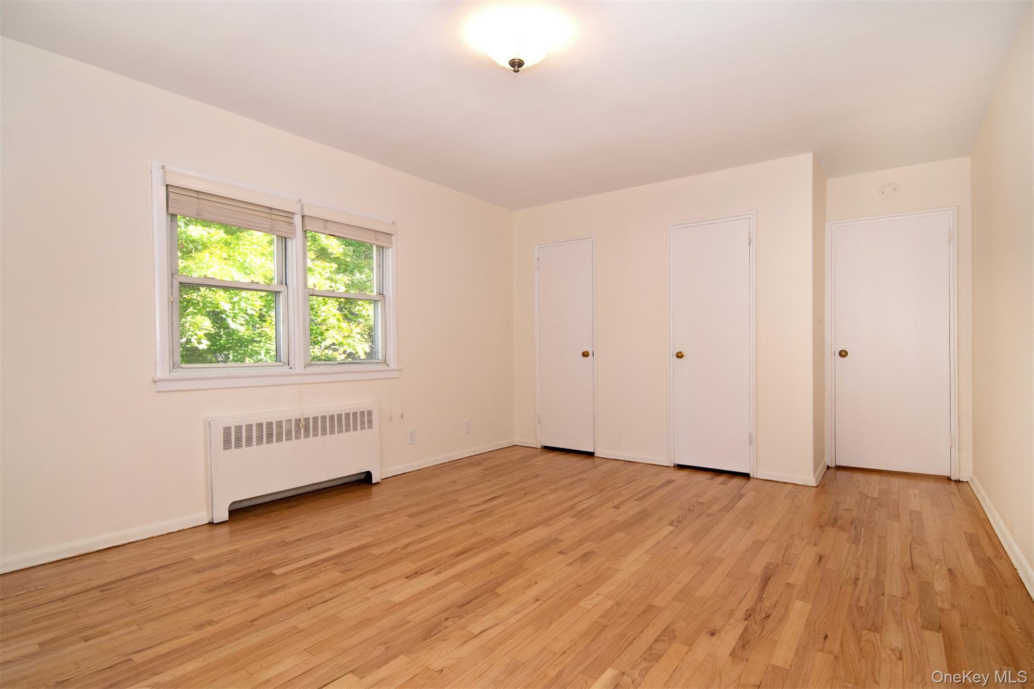 #11 photo, 140 N Broadway, Irvington , NY 10533